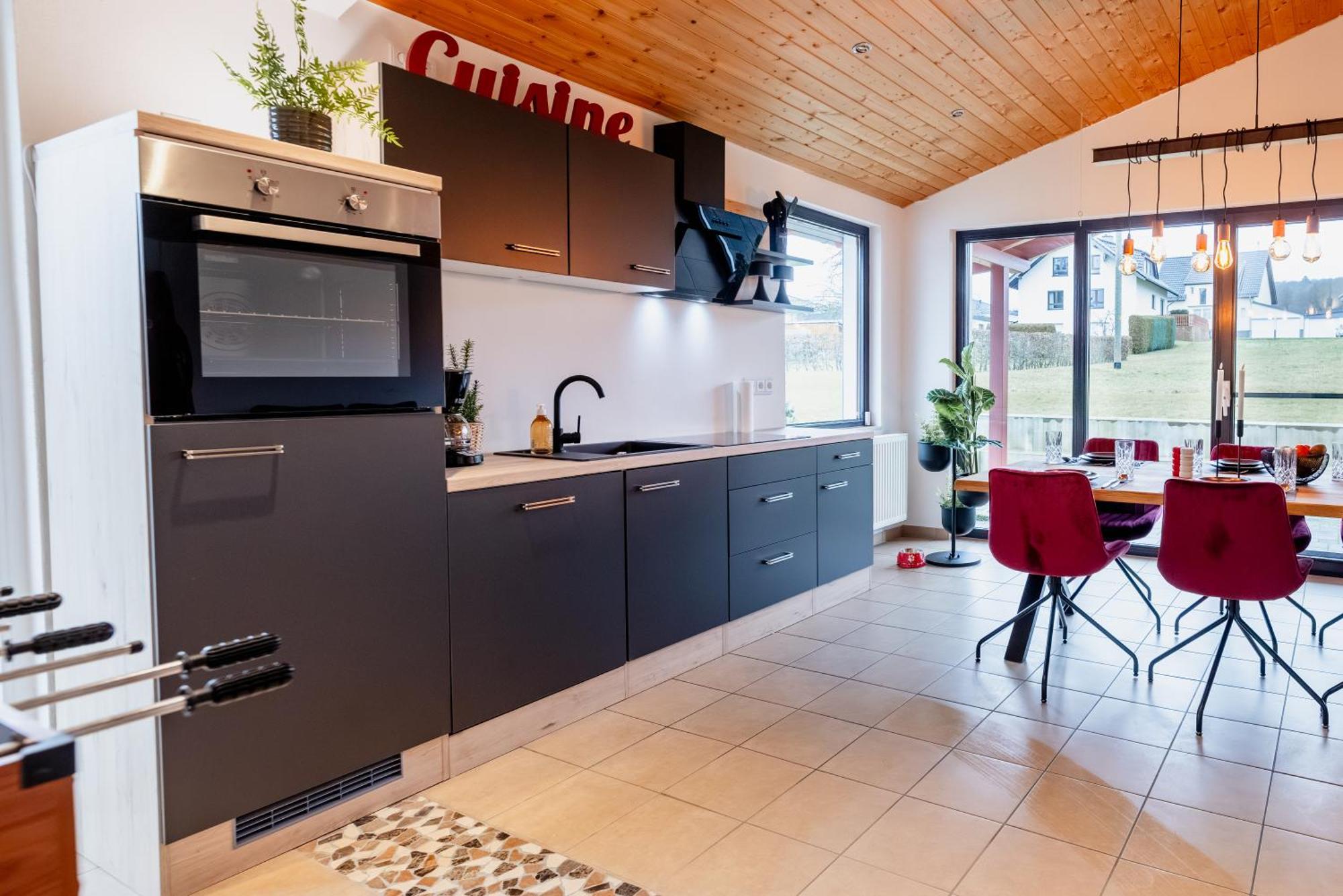 Racing-chalet * Meuspath